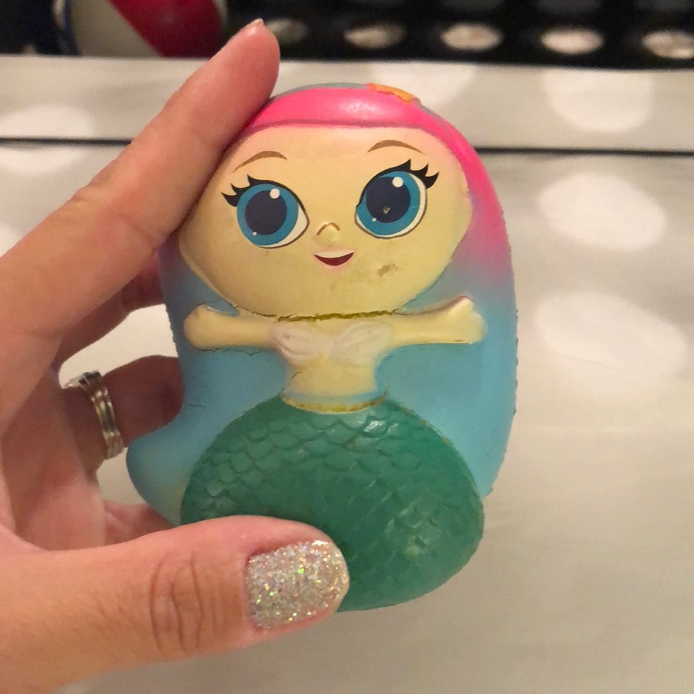 2 Squishies - Picture 3 of 3